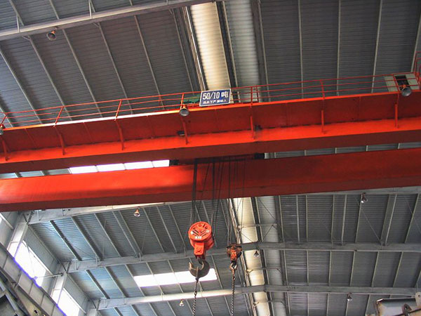QD雙梁起重機的安全裝置與作用